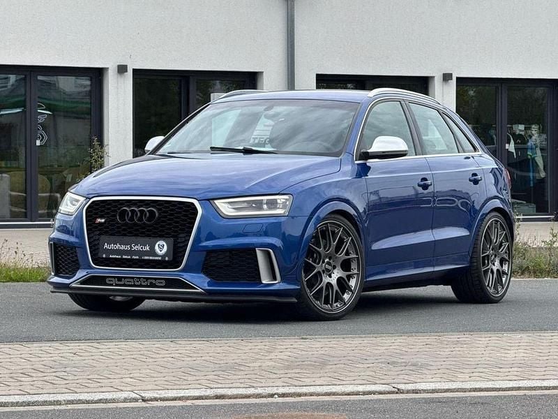 Blau Gebraucht 2014 Audi RS Q3 Sport SUV | 28.990 € (Guter Preis) - Bild 1/4