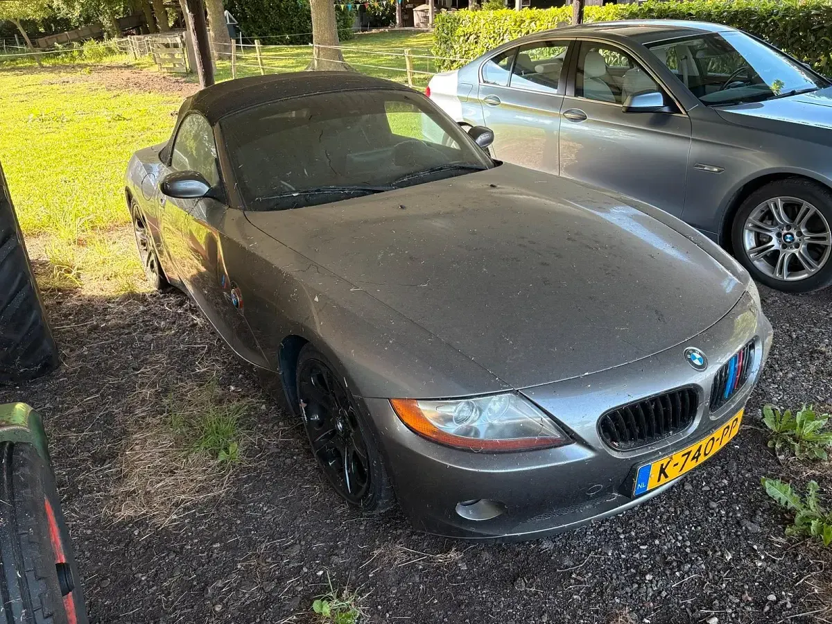 Gebraucht BMW Z4 231 PS (169 kW) 2004 Grau Cabrio