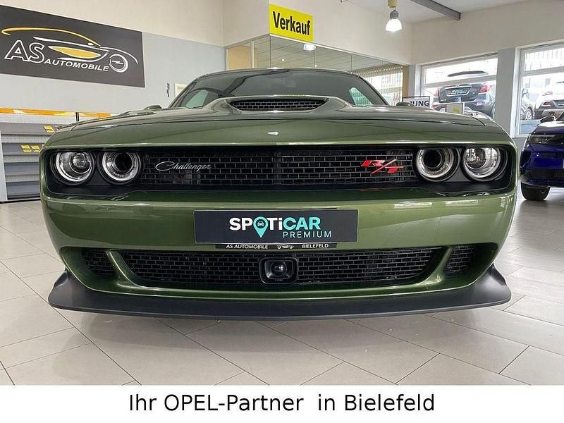 Gebraucht Dodge Challenger 492 PS (361 kW) 2024 Grün Coupé