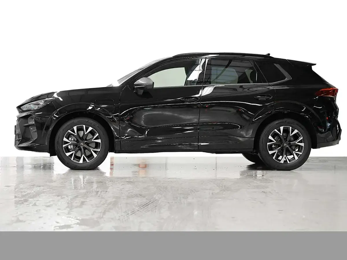 Second-hand Cupra Terramar 204 CP (150 kW) 2026 Negru SUV