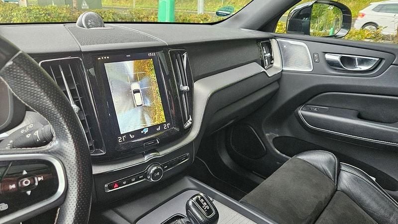 Gebraucht Volvo XC60 R-Design 235 PS (172 kW) 2018 Schwarz SUV