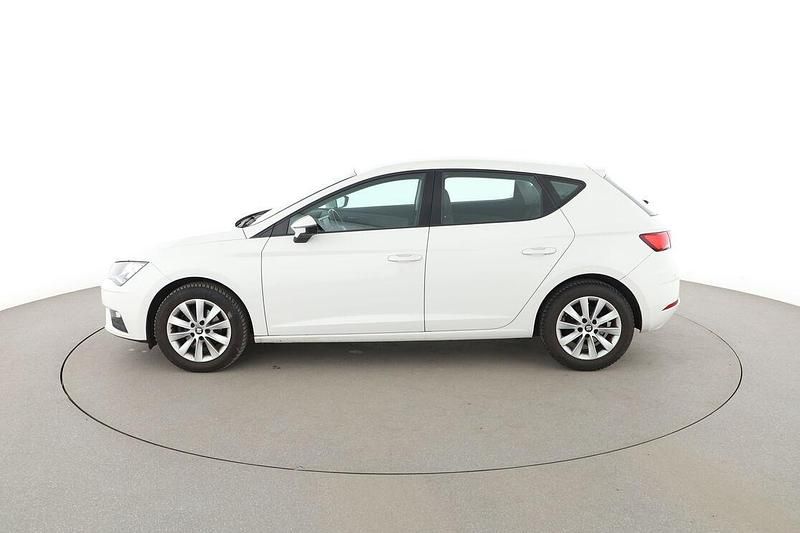 Second-hand Seat Leon Style 110 CP (80 kW) 2018 Alb Berlinǎ