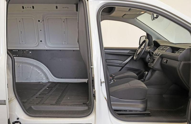 Gebraucht VW Caddy 102 PS (75 kW) 2018 Weiß Van / Kleinbus