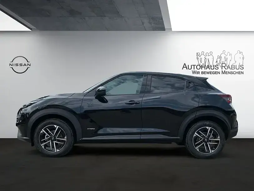 Second-hand Nissan Juke N-Connecta 143 CP (105 kW) 2024 Negru SUV
