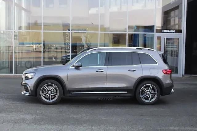 Gebraucht Mercedes GLB250 AMG 224 PS (164 kW) 2024 Grau SUV