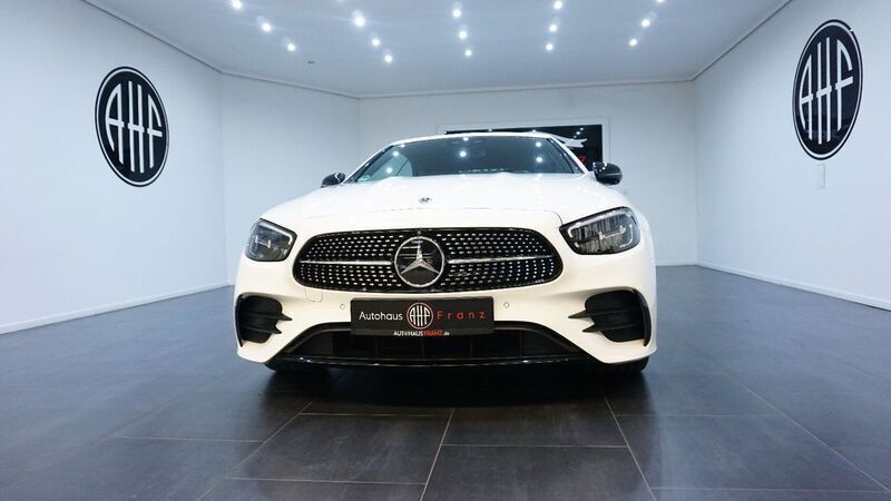 Gebraucht Mercedes E450 367 PS (269 kW) 2022 Weiß Cabrio