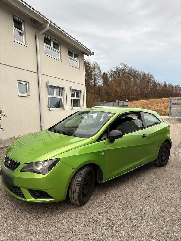 Gebraucht Seat Ibiza 69 PS (50 kW) 2012 Grün Kleinwagen