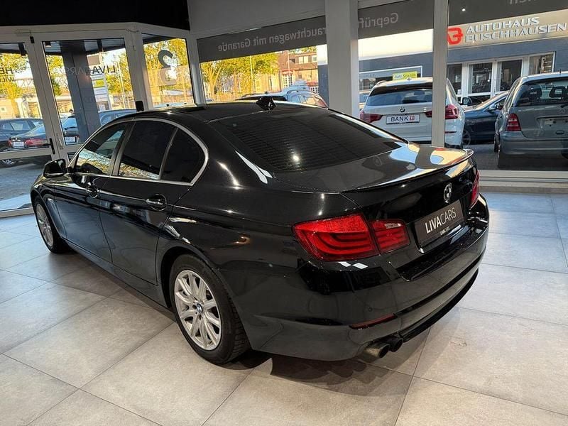 Second-hand BMW 520 Efficient Dynamics 184 CP (135 kW) 2013 Negru Berlinǎ