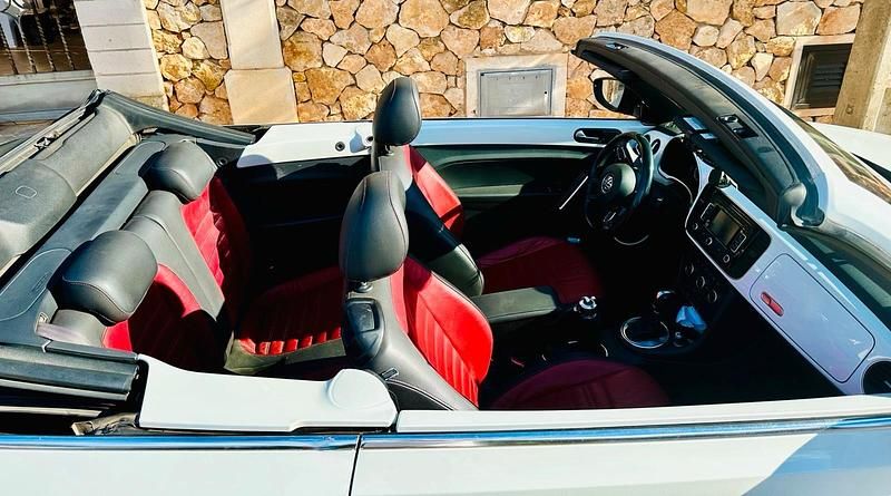 Gebraucht VW Beetle Sportline 210 PS (154 kW) 2014 Weiß Kleinwagen