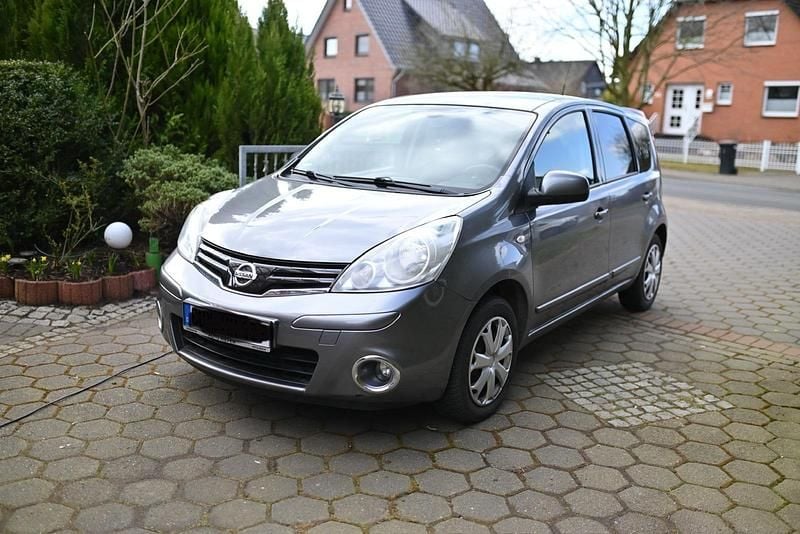Grau Gebraucht 2013 Nissan Note Van / Kleinbus | 3.600 € (Fairer Preis) - Bild 1/4