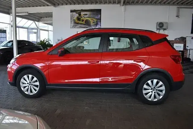 Gebraucht Seat Arona Reference 95 PS (69 kW) 2023 Rot SUV