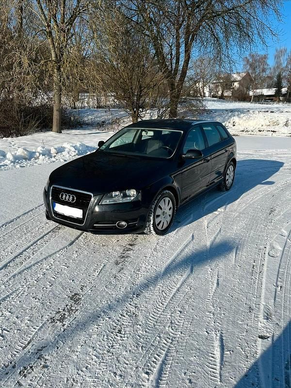 Gebraucht Audi A3 125 PS (91 kW) 2011 Schwarz Kleinwagen