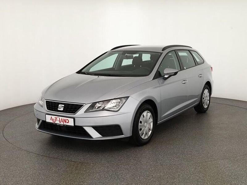 Silber Gebraucht 2018 Seat Leon | 13.990 € - Bild 1/4