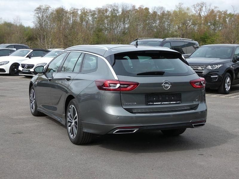 Usado Opel Insignia OPC 209 HP (153 kW) 2019 Cinzento Carrinha