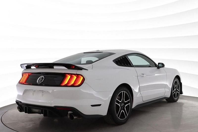Gebraucht Ford Mustang Basis 310 PS (228 kW) 2019 Weiß