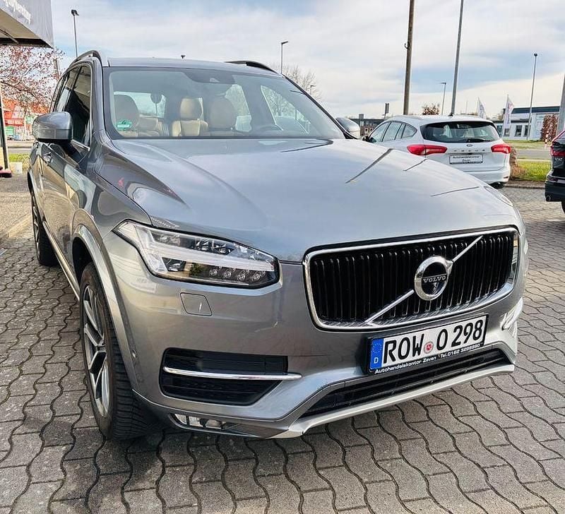 Gebraucht Volvo XC90 Momentum 235 PS (172 kW) 2017 Grau SUV