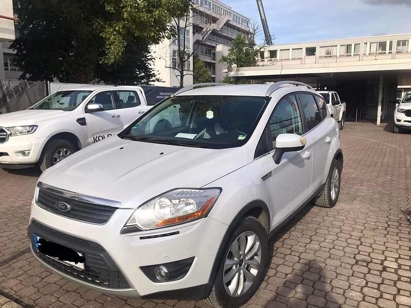 Weiß Gebraucht 2010 Ford Kuga SUV | 3.400 € (Guter Preis) - Bild 1/4