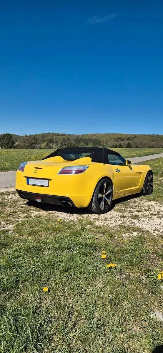 Gebraucht Opel GT 300 PS (220 kW) 2007 Gelb Cabrio