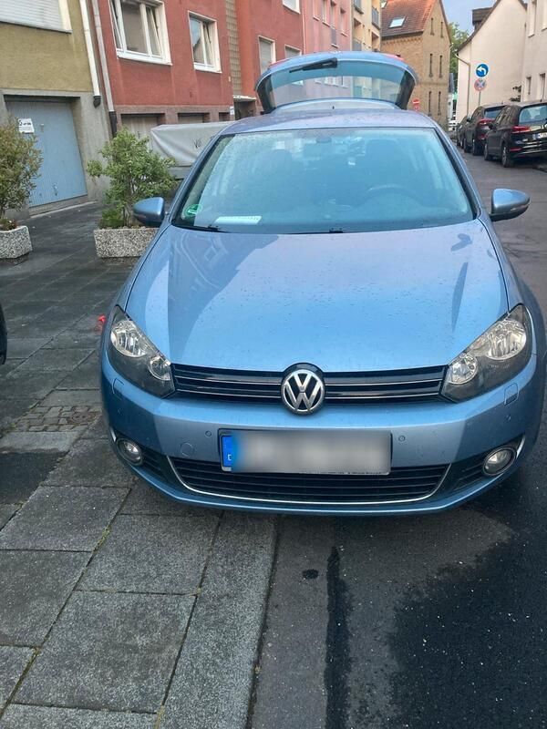 Blau Gebraucht 2009 VW Golf VI Limousine | 7.200 € (Teuer) - Bild 1/4