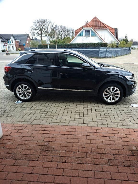 Gebraucht VW T-Roc Style 150 PS (110 kW) 2023 Schwarz SUV