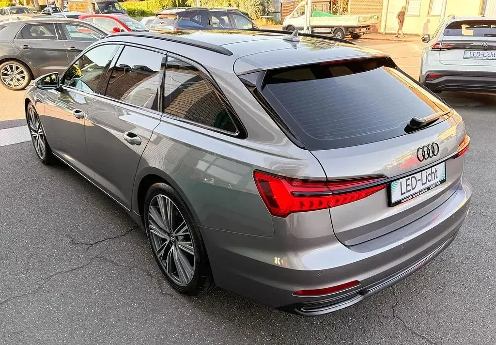 Gebraucht Audi A6 Sport 231 PS (169 kW) 2019 Grau Kombi