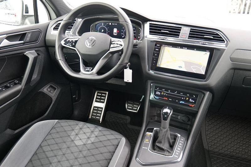 Gebraucht VW Tiguan R-line 245 PS (180 kW) 2022 Pure white SUV