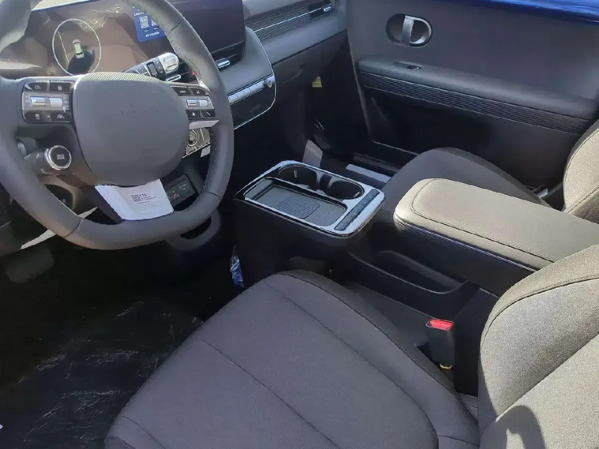 Gebraucht Hyundai Ioniq 5 Dynamiq 125 kW (170 PS) 2025 Abyss black / mic SUV