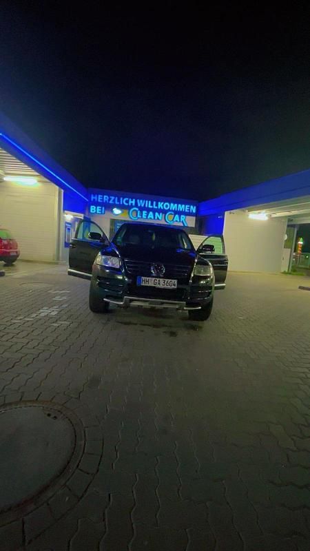 Schwarz Gebraucht 2006 VW Touareg SUV | 4.200 € (Etwas zu teuer) - Bild 1/4
