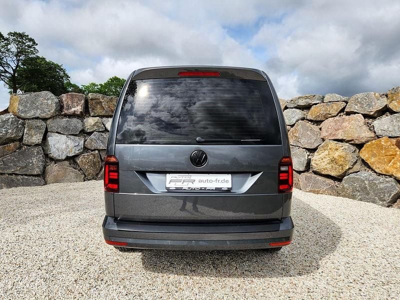 Gebraucht VW Caddy Maxi 150 PS (110 kW) 2018 Grau Van / Kleinbus