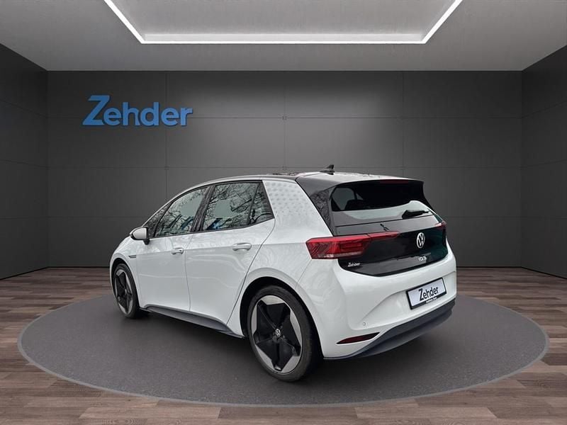 Gebraucht VW ID.3 Pure 110 kW (150 PS) 2021 Weiß Kleinwagen