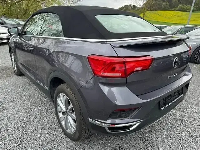 Gebraucht VW T-Roc Cabriolet Style 150 PS (110 kW) 2021 Andere farbe Cabrio