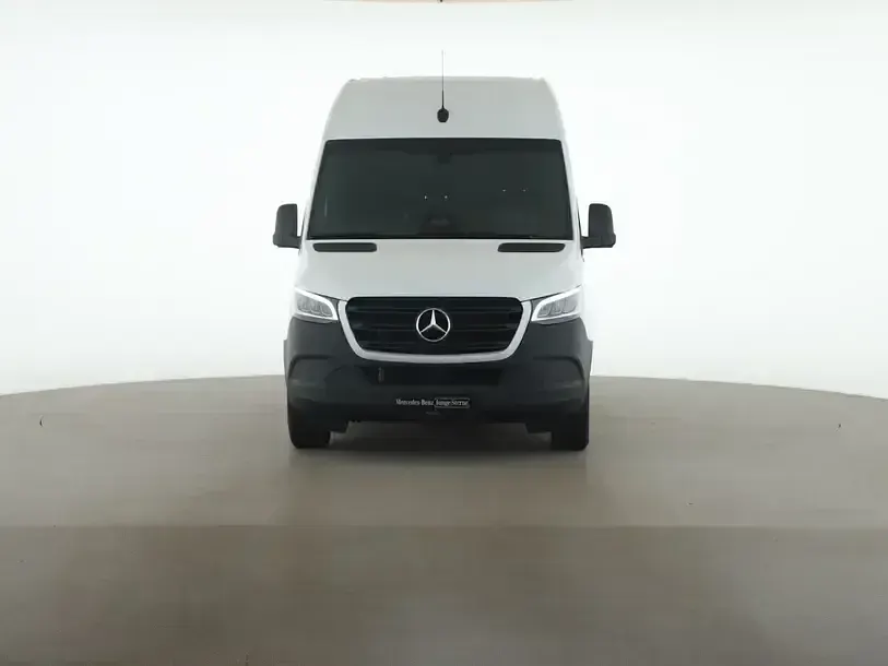 Gebraucht Mercedes Sprinter 190 PS (139 kW) 2025 Weiß Van