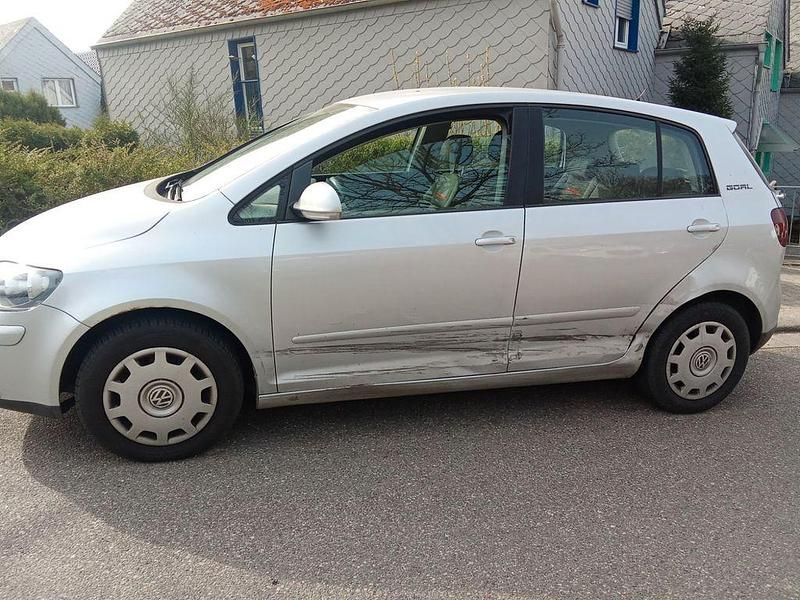 Gebraucht VW Golf Plus Cross Goal 116 PS (85 kW) 2006 Silber Van / Kleinbus