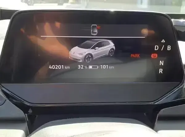 Gebraucht VW ID.3 Pro 150 kW (204 PS) 2024 Grau Kleinwagen
