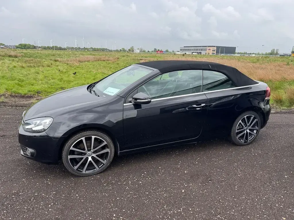 Gebraucht VW Golf Cabriolet Exclusive 140 PS (102 kW) 2012 Schwarz Cabrio