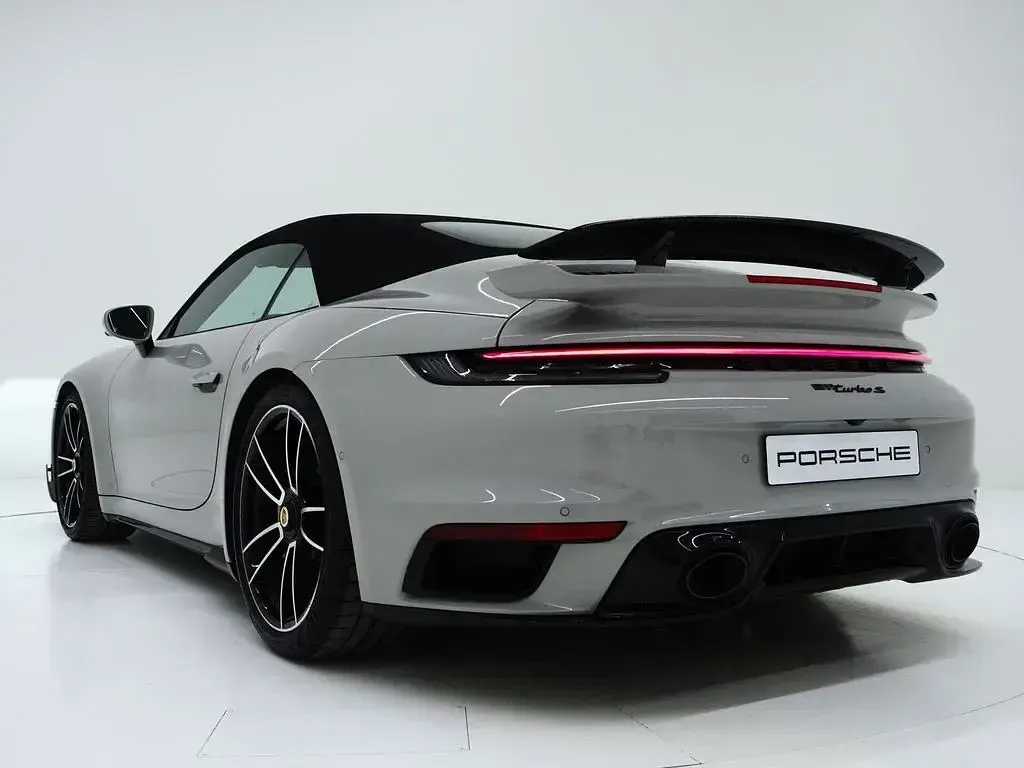 Gebraucht Porsche 992 650 PS (478 kW) 2023 Grau Cabrio