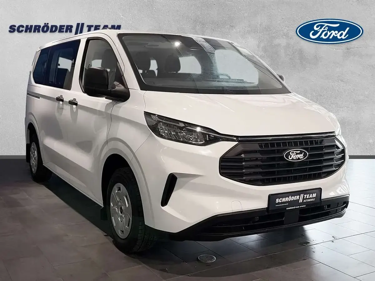 Neu Ford Transit Custom Trend 150 PS (110 kW) 2026 Frozenwhite Kombi