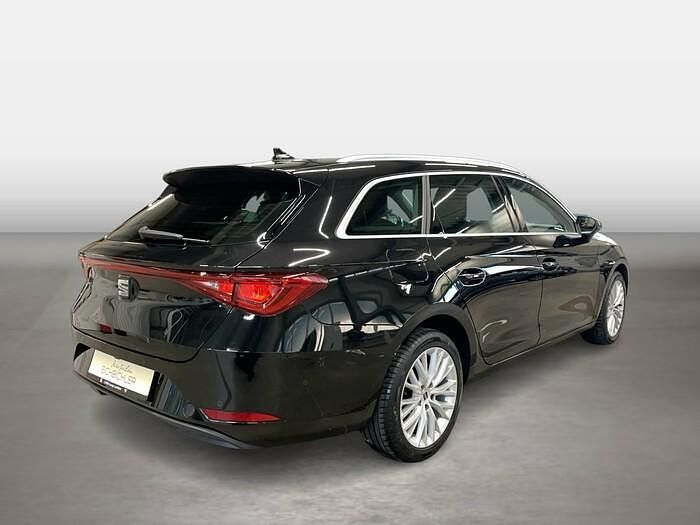 Gebraucht Seat Leon XCELLENCE 150 PS (110 kW) 2023 Midnight schwarz Kombi