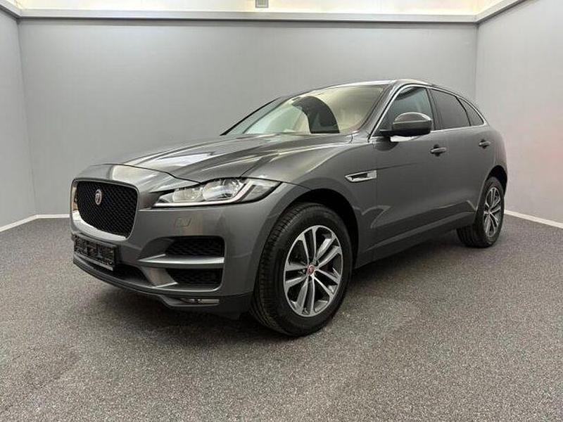 Grau Gebraucht 2016 Jaguar F-Pace Prestige SUV | 13.299 € - Bild 1/4