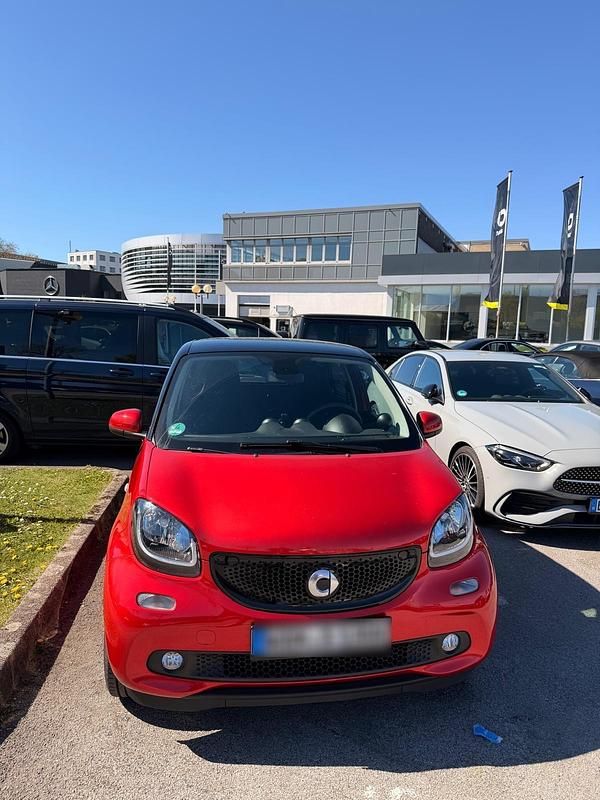 Second-hand Smart ForFour 71 CP (52 kW) 2016 Roșu Hatchback