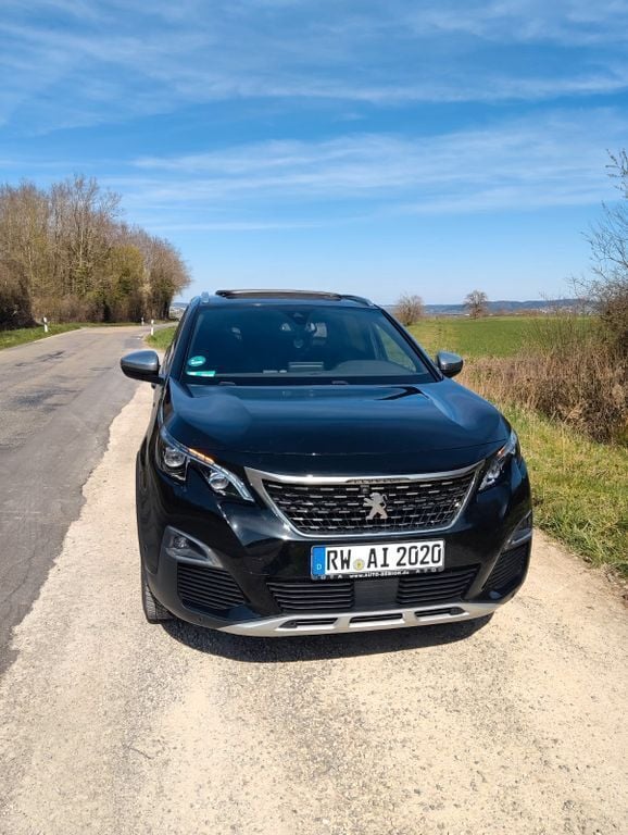Schwarz Gebraucht 2018 Peugeot 3008 GT SUV | 18.500 € (Guter Preis) - Bild 1/4