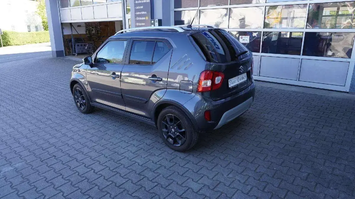 Gebraucht Suzuki Ignis Comfort+ 83 PS (61 kW) 2023 Grau SUV