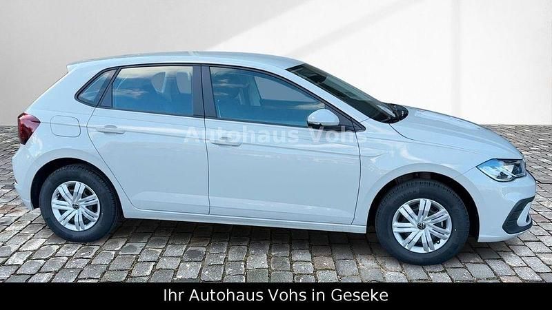 Neu VW Polo Basis 80 PS (58 kW) 2025 Grau Kleinwagen