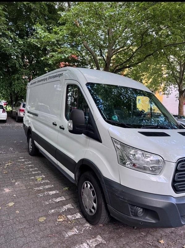 Gebraucht Ford Transit 132 PS (97 kW) 2017 Weiß Van