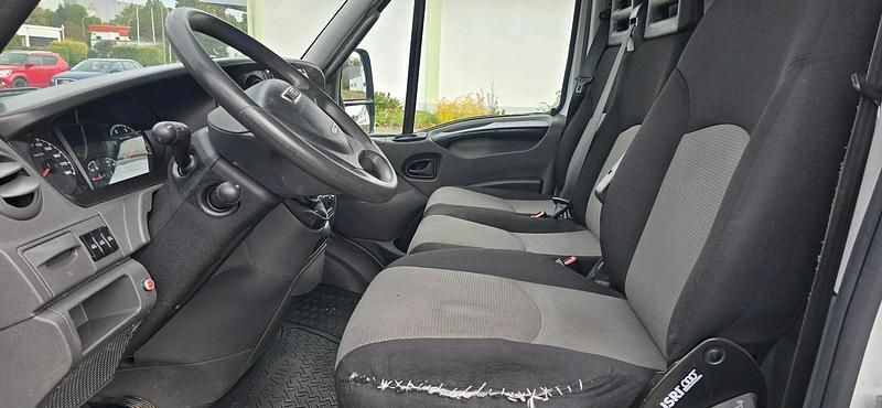 Gebraucht Iveco Daily 170 PS (125 kW) 2013 Weiß