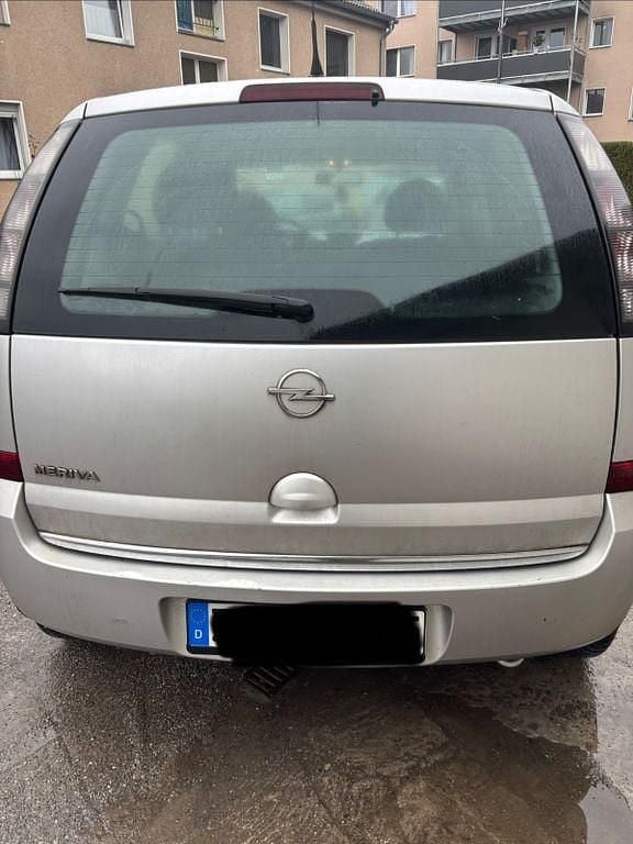 Silber Gebraucht 2006 Opel Meriva Van / Kleinbus | 1.250 € (Guter Preis) - Bild 1/4