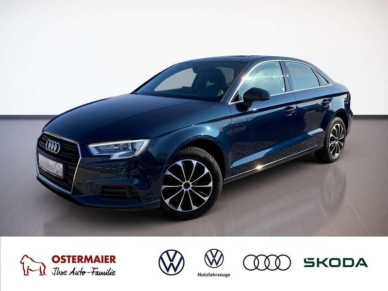 Gebraucht Audi A3 Design 116 PS (85 kW) 2018 Blau Limousine
