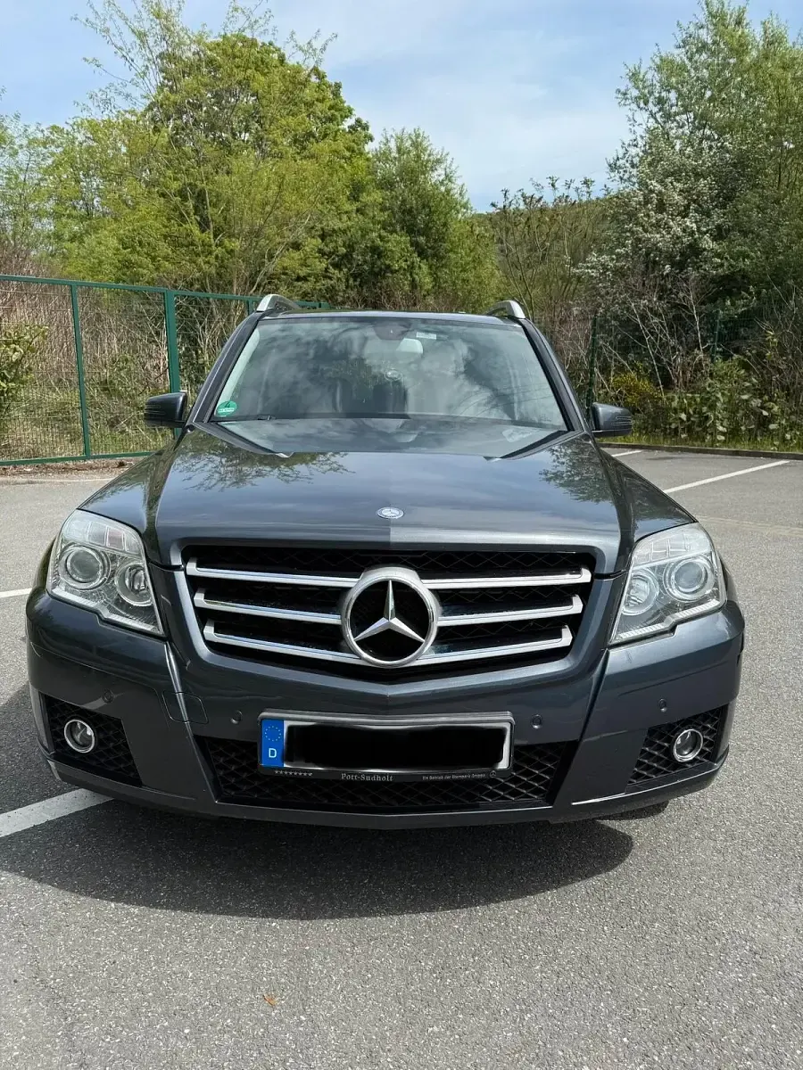 Gebraucht Mercedes GLK250 204 PS (150 kW) 2010 Grau SUV