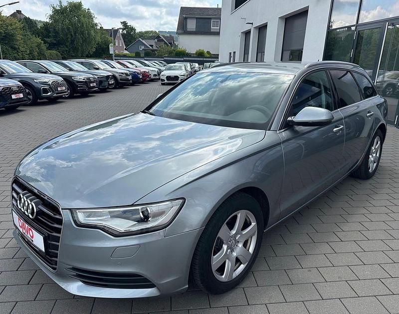 Grau Gebraucht 2014 Audi A6 Comfort Kombi | 7.491 € (Superpreis) - Bild 1/4