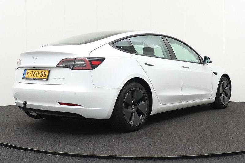 Gebraucht Tesla Model 3 158 kW (215 PS) 2020 Weiß Limousine